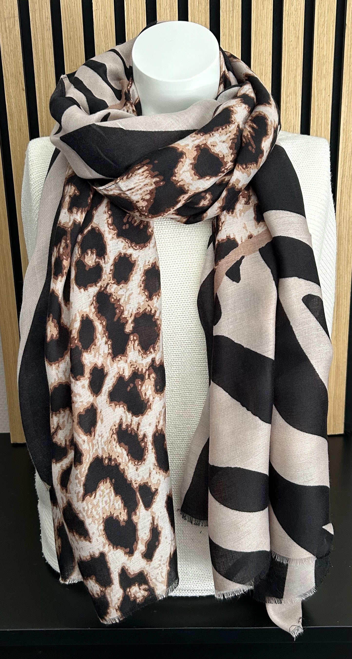 Tijger sjaal bruin-beige