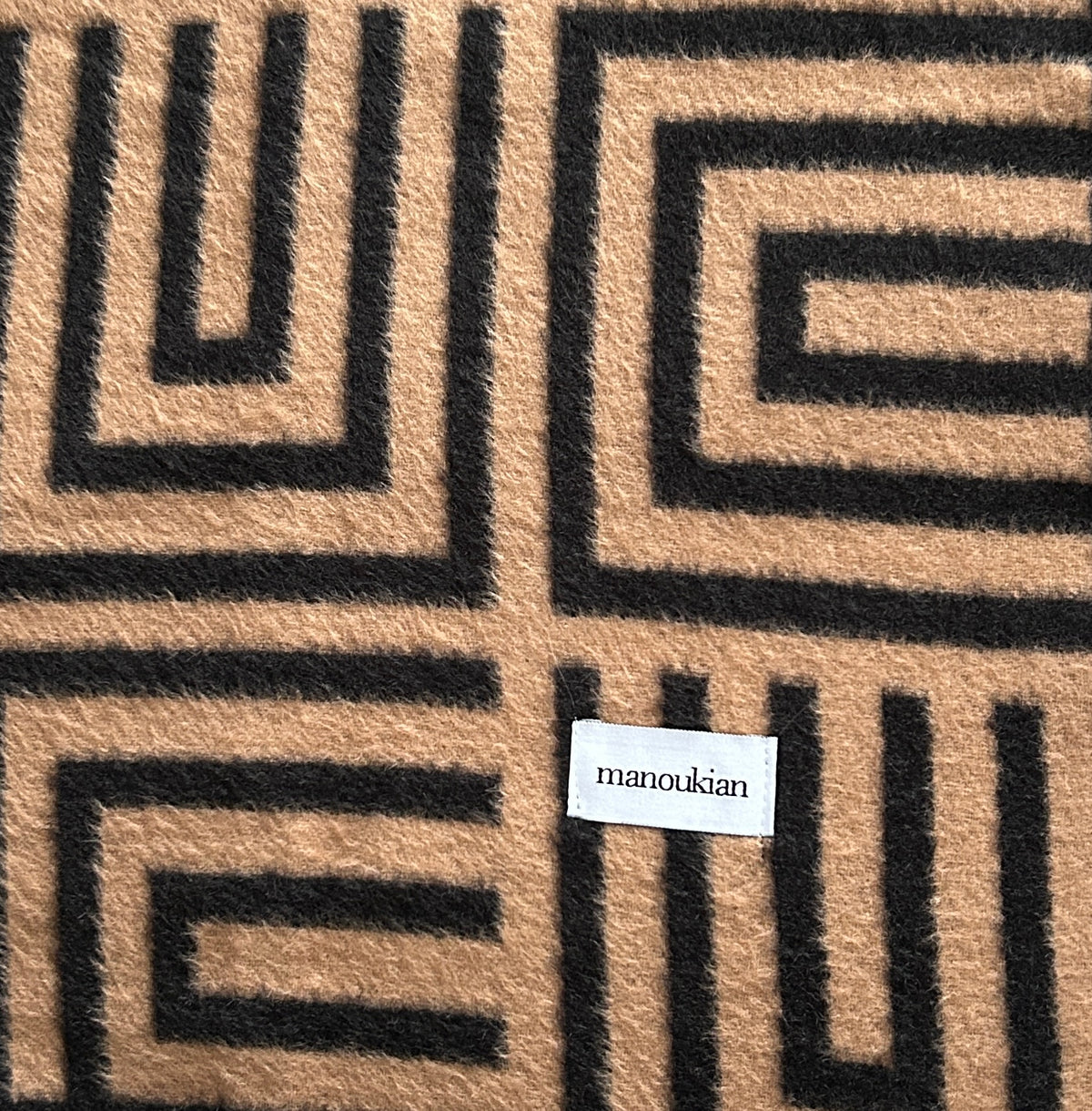 Wintersjaal camel-zwart