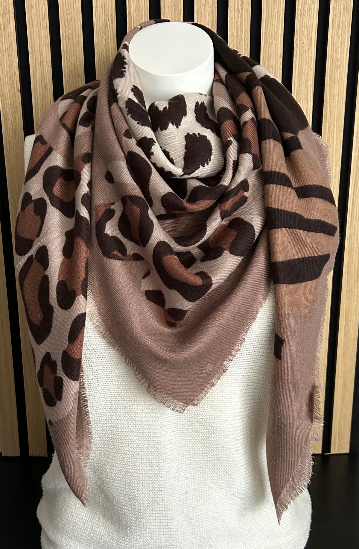 Tijger sjaal bruin-beige